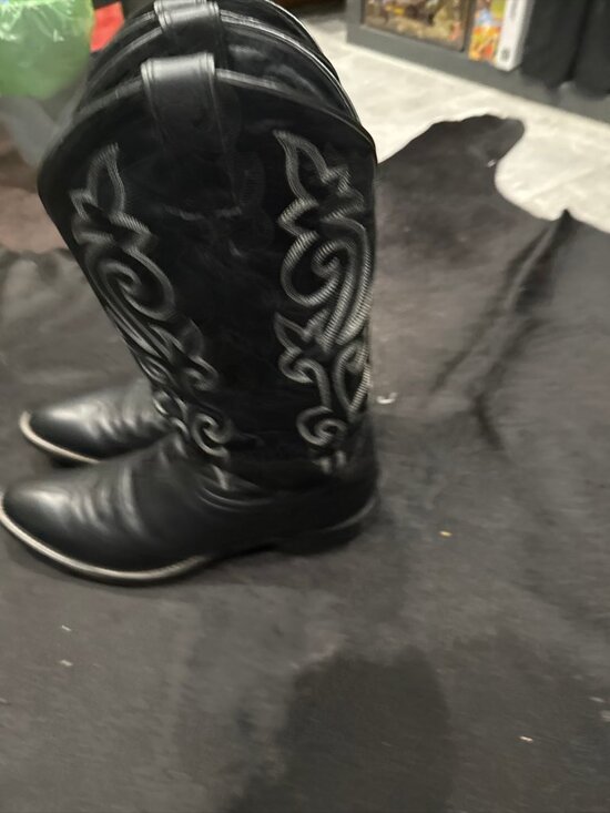 Justin Black Cowboy Boots Style 1408 11D EUC main image 8